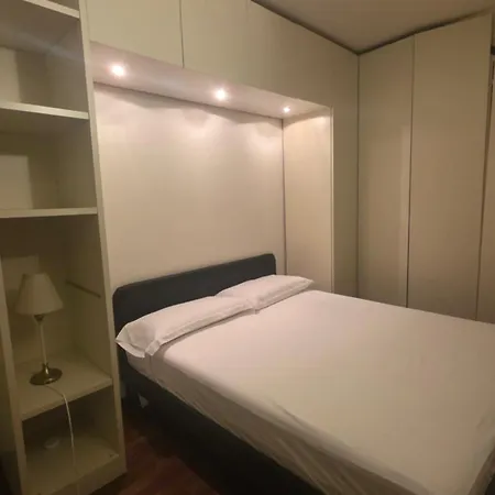 Attico Imperiale - In Centro, Tra Stazione E Vecchia Apartamento Bari